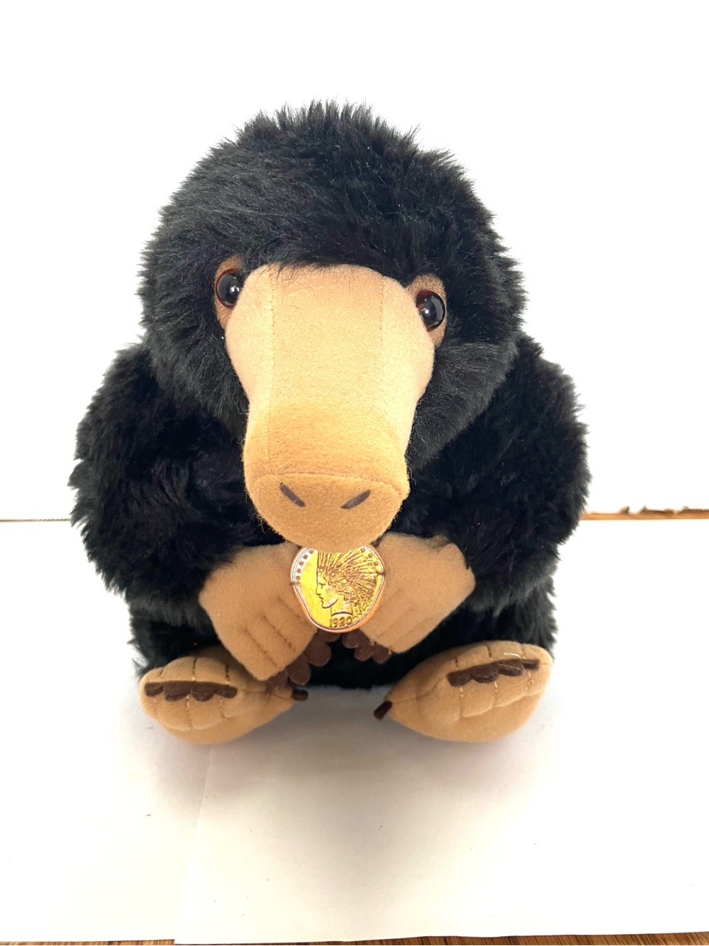 Harry Potter Noble Collection Fantastic Beasts Niffler 9in Plush Holding Coin